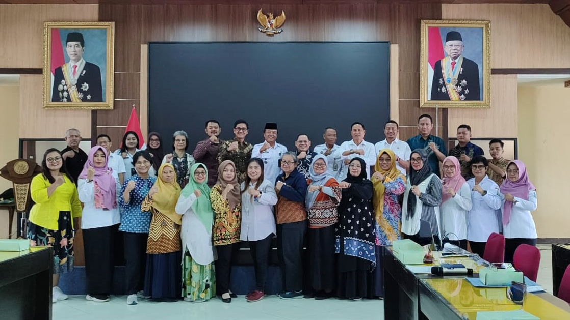 Pendampingan Deportan dan Returni Perempuan dan Anak di Jawa Timur: Kemajuan, Praktik Baik, Tantangan 